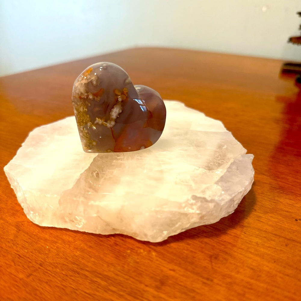 Flower agate heart